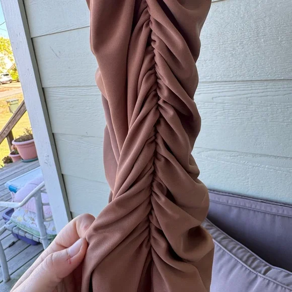 NWT Elegant Ruched Brown Dress - Picture 6 of 11